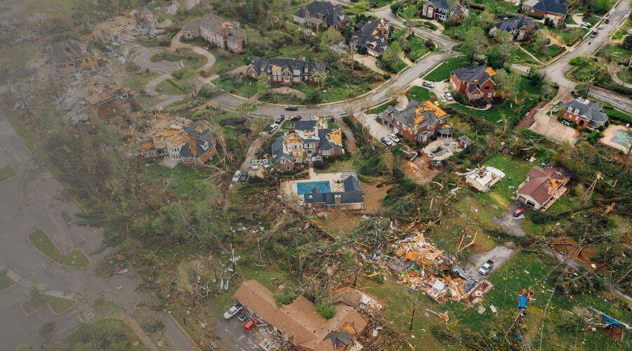 Why choose Dry Path Restoration for water damage restoration in Naperville